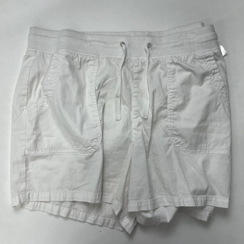 Shorts By Evri  Size: 18