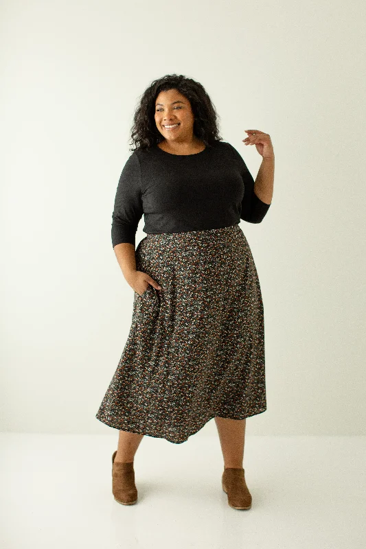 'Annette' Ditsy Floral Midi Skirt in Black