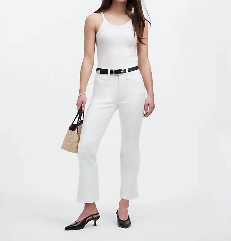 Petite Kick Out Crop Jeans In Wt8315