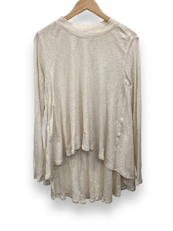 Top Long Sleeve By Lululemon In Cream, Size: M